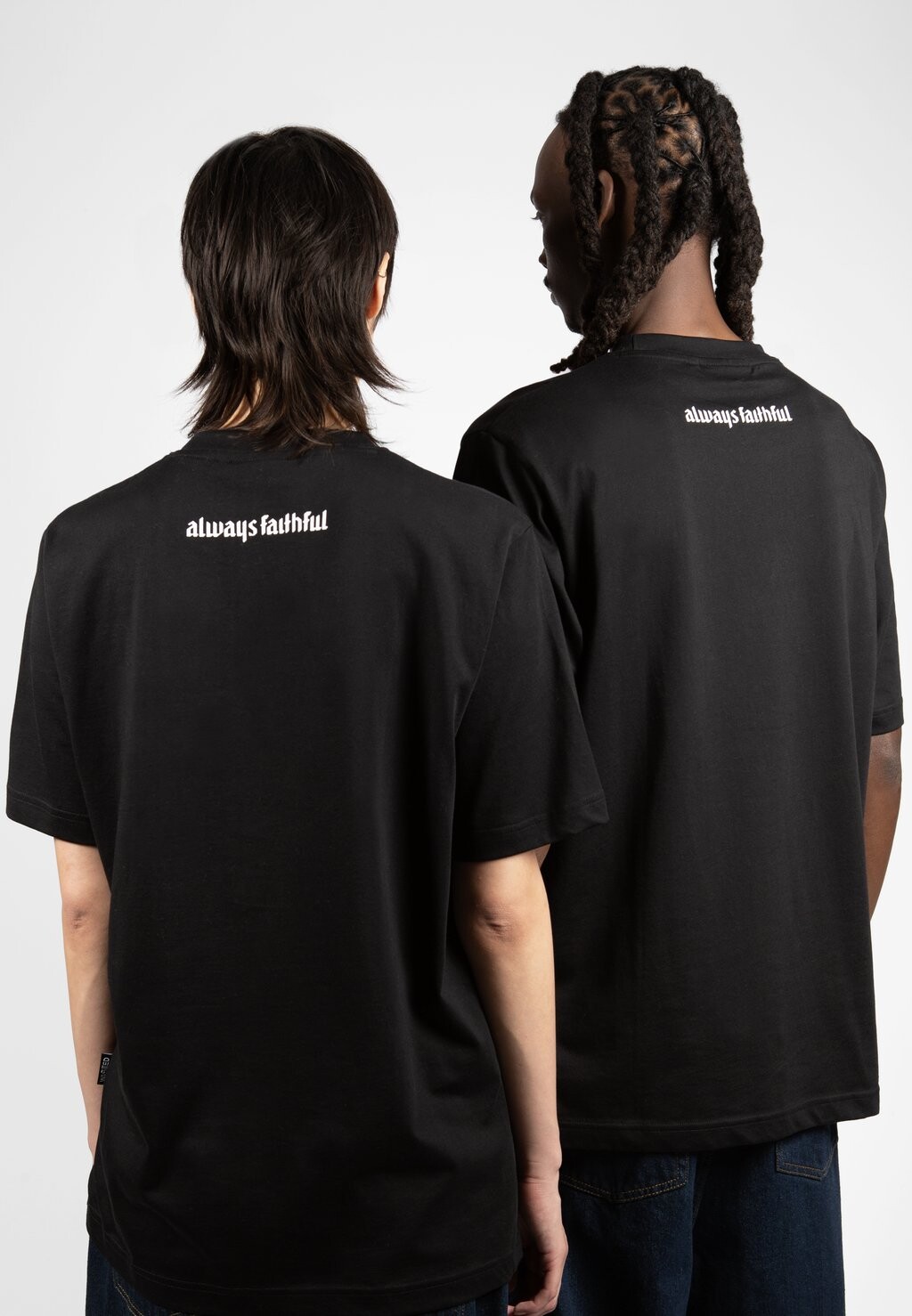 

Принт на футболке UNITED UNISEX Wasted Paris, черный