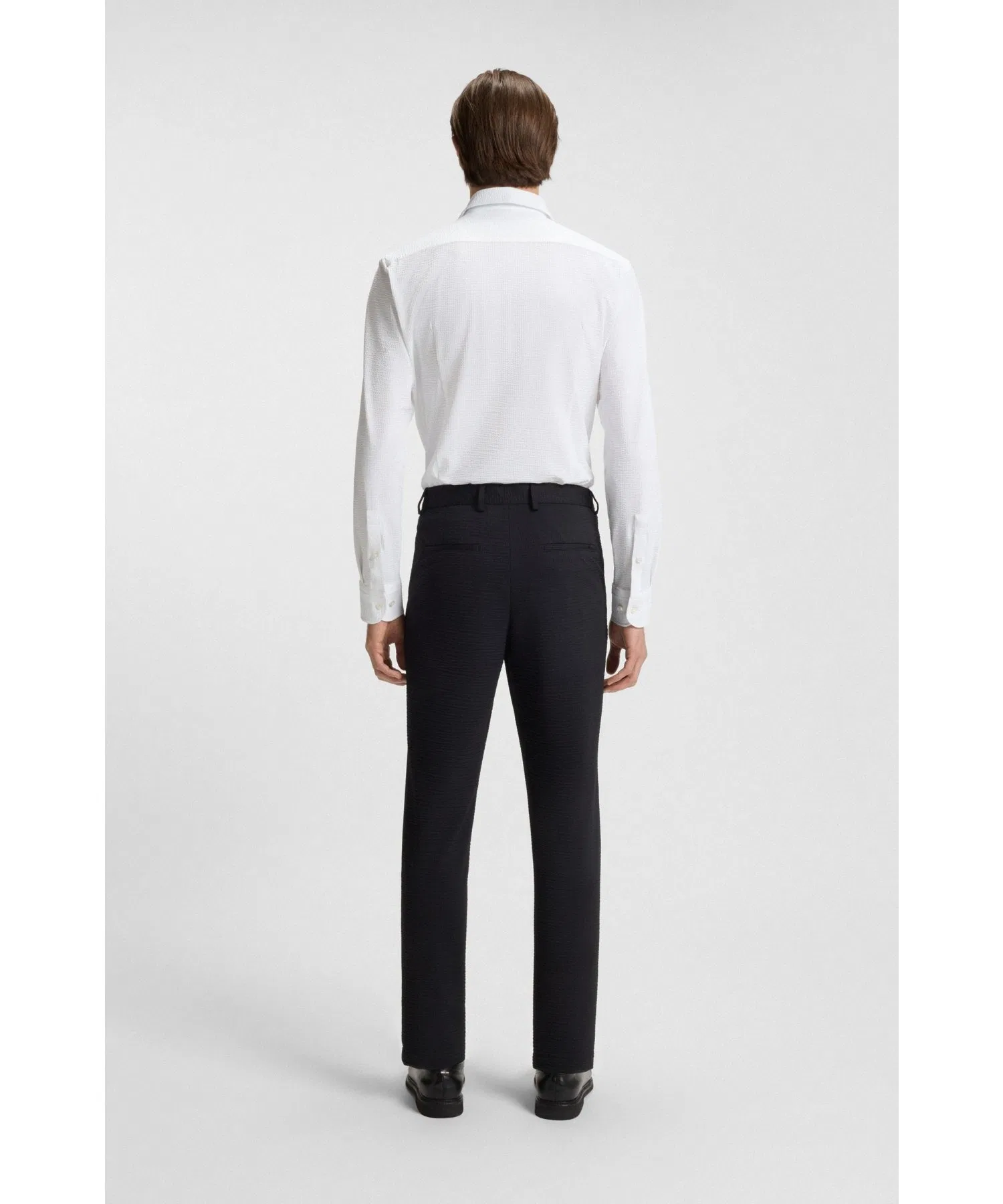 Мужская рубашка BOSS slim fit из стретч-сирсакера — фото 4