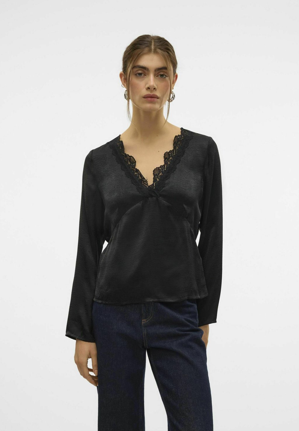

Блуза VMSILLE Vero Moda, черный