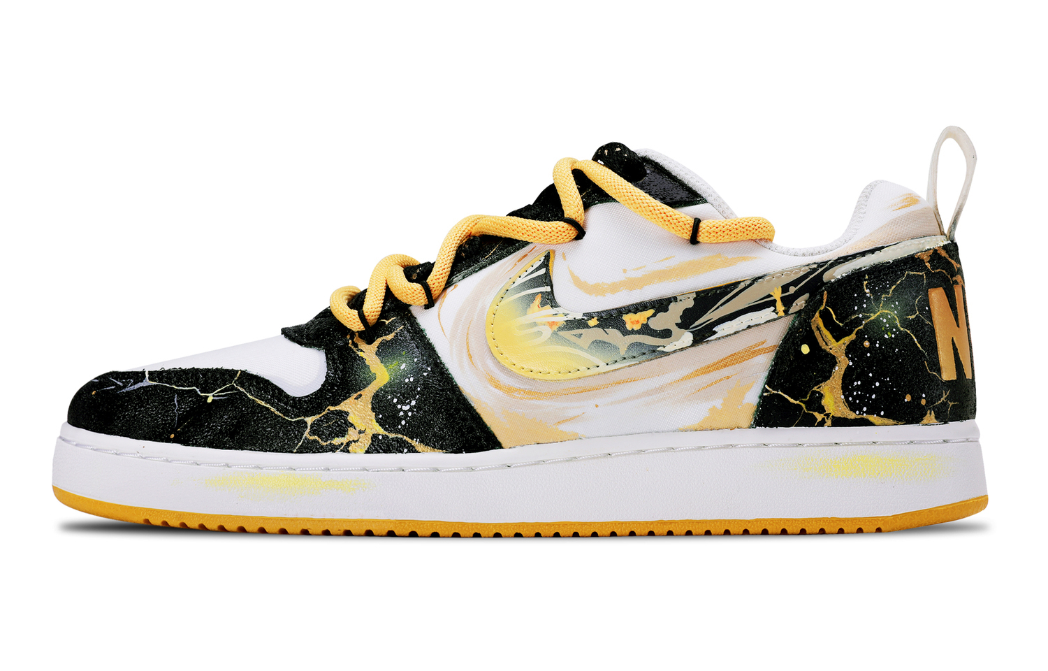 

Court Borough устойчивые к истиранию лоу-топ скейтборд кроссовки мужские Black Gold Nike, черный золотой