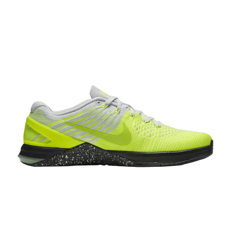 

Кроссовки Metcon DSX Flyknit 'Volt', зеленый