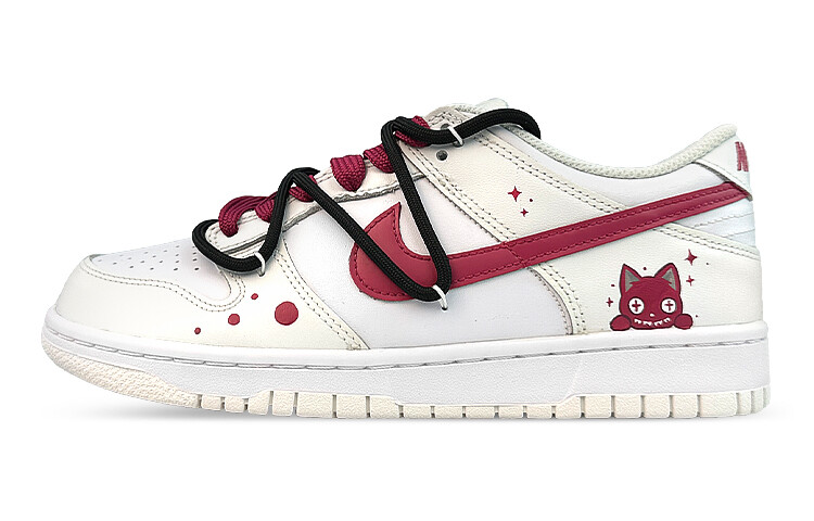 

Кроссовки Nike Dunk Skateboard Shoes Women's Low-Top Red