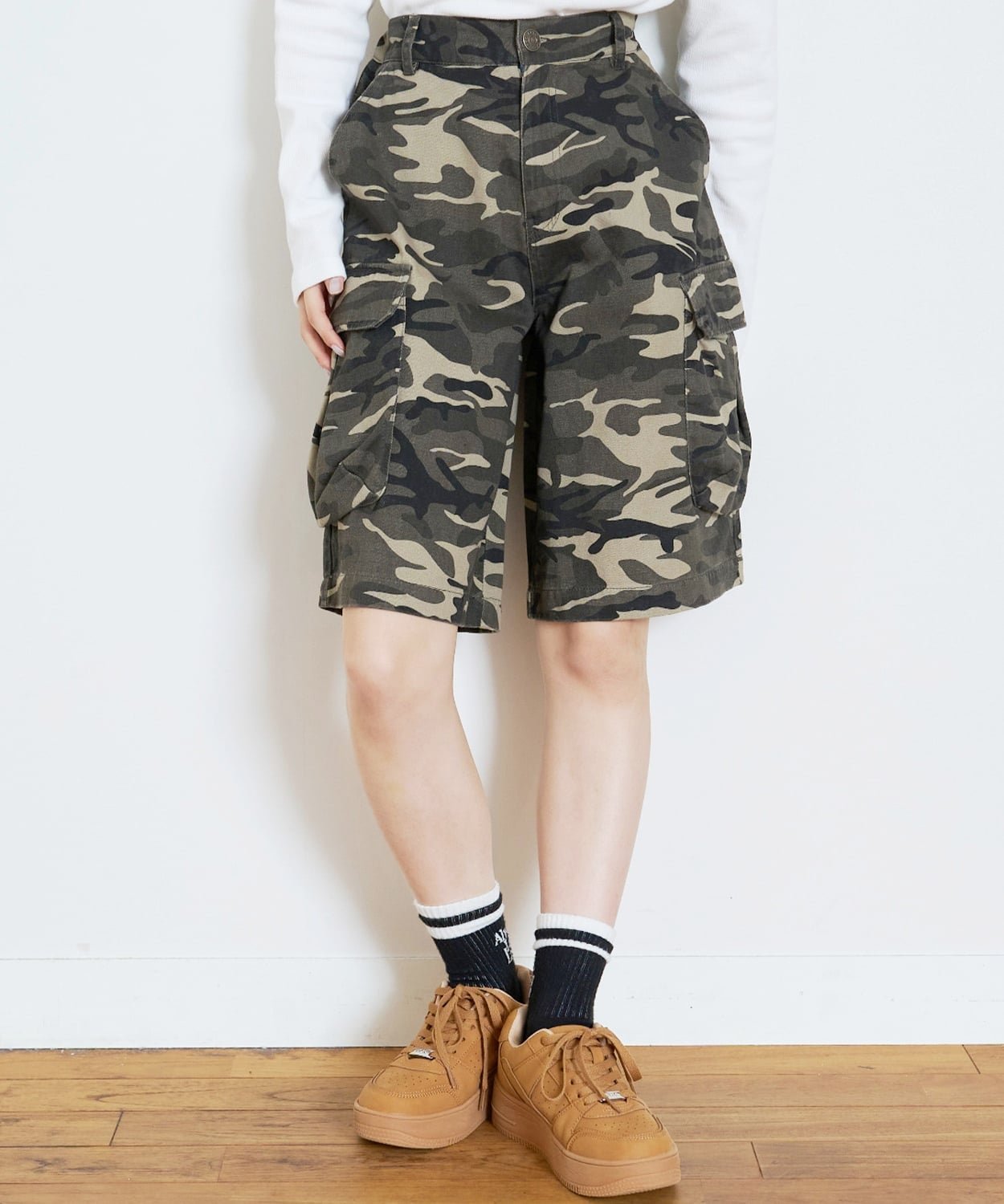 Полукарго брюки с камуфляжным рисунком Lovetoxic, Khaki