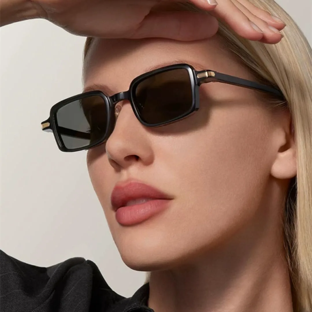 

Классические винтажные солнцезащитные очки с заклепками для женщин и мужчин, в стиле панк, хип-хоп, с защитой от УФ-излучения UV400 (черно-синие) TVTBBVV, Black Blue