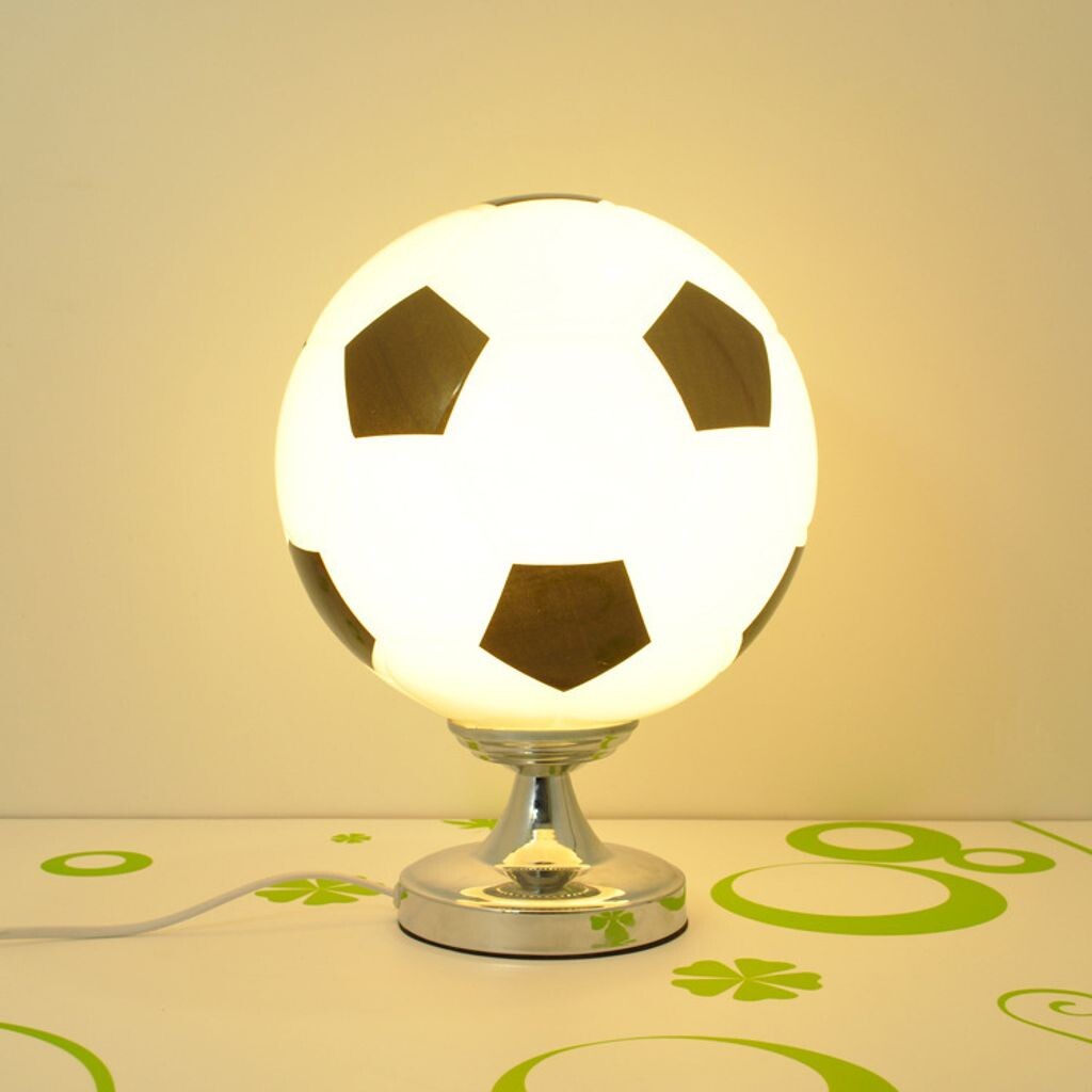 

Светодиодная стеклянная настольная лампа для футбола и баскетбола, подарок для любителей футбола, болельщиков, подарок для детской комнаты, персонализированная прикроватная сенсорная настольная лампа, 25 см (черный) yozhiqu