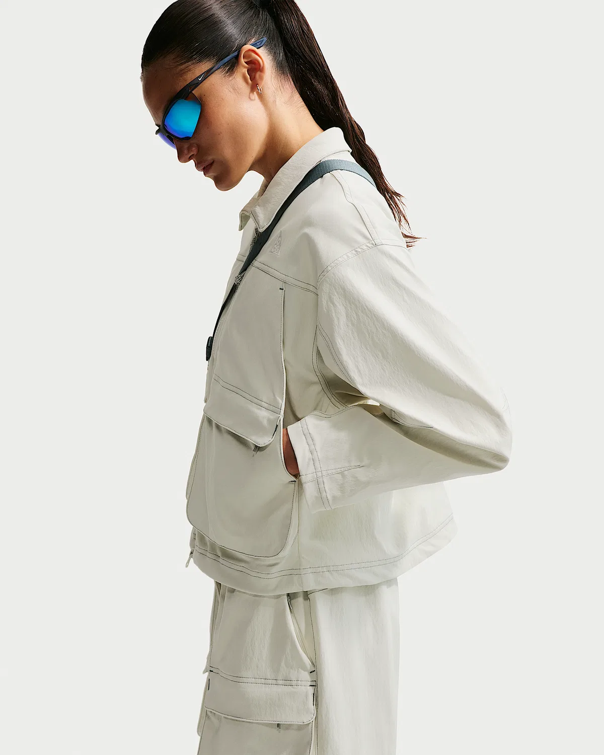 Женская куртка Nike ACG "Smith Summit" с защитой от УФ, Sea Glass/Mineral Slate/Summit White — фото 3