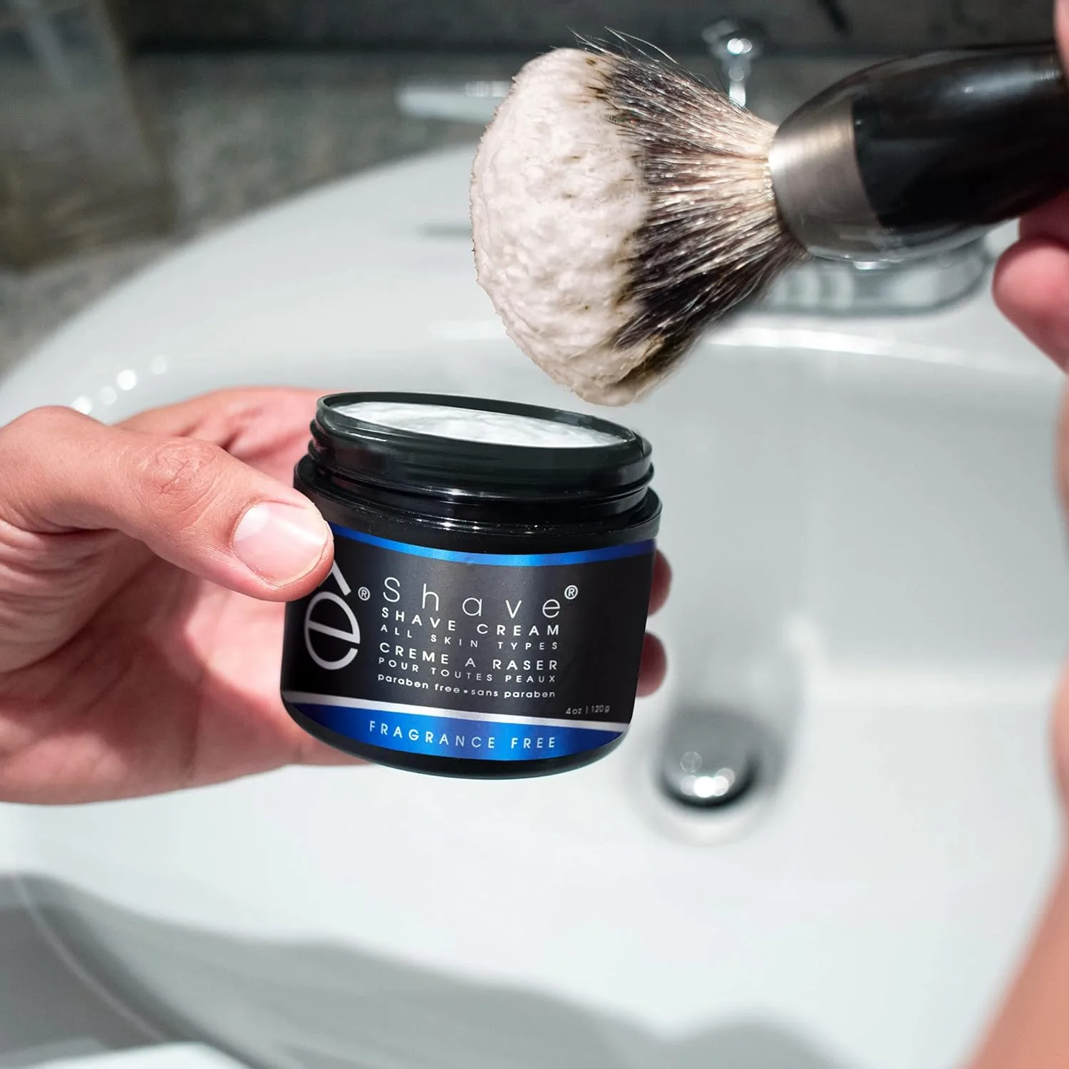 Крем для бритья eShave для мужчин, без отдушек, предотвращает раздражение и ожоги после бритья, образует обильную пену для мягкого, шелковистого и максимально гладкого бритья. — фото 3