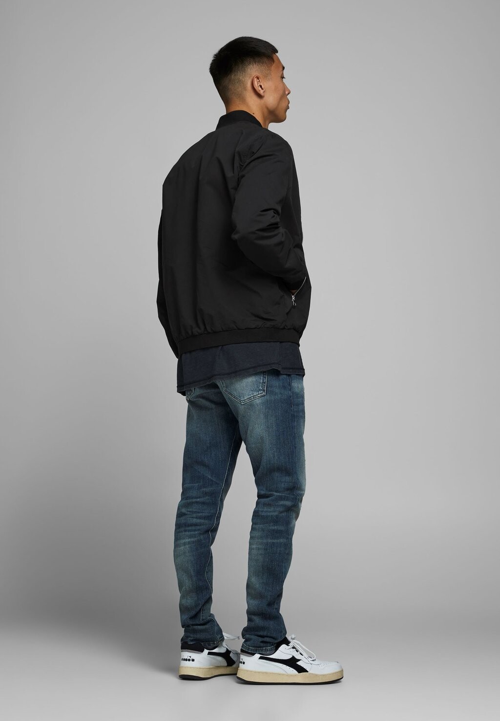 

Ветровка Jack & Jones JJERUSH, черный