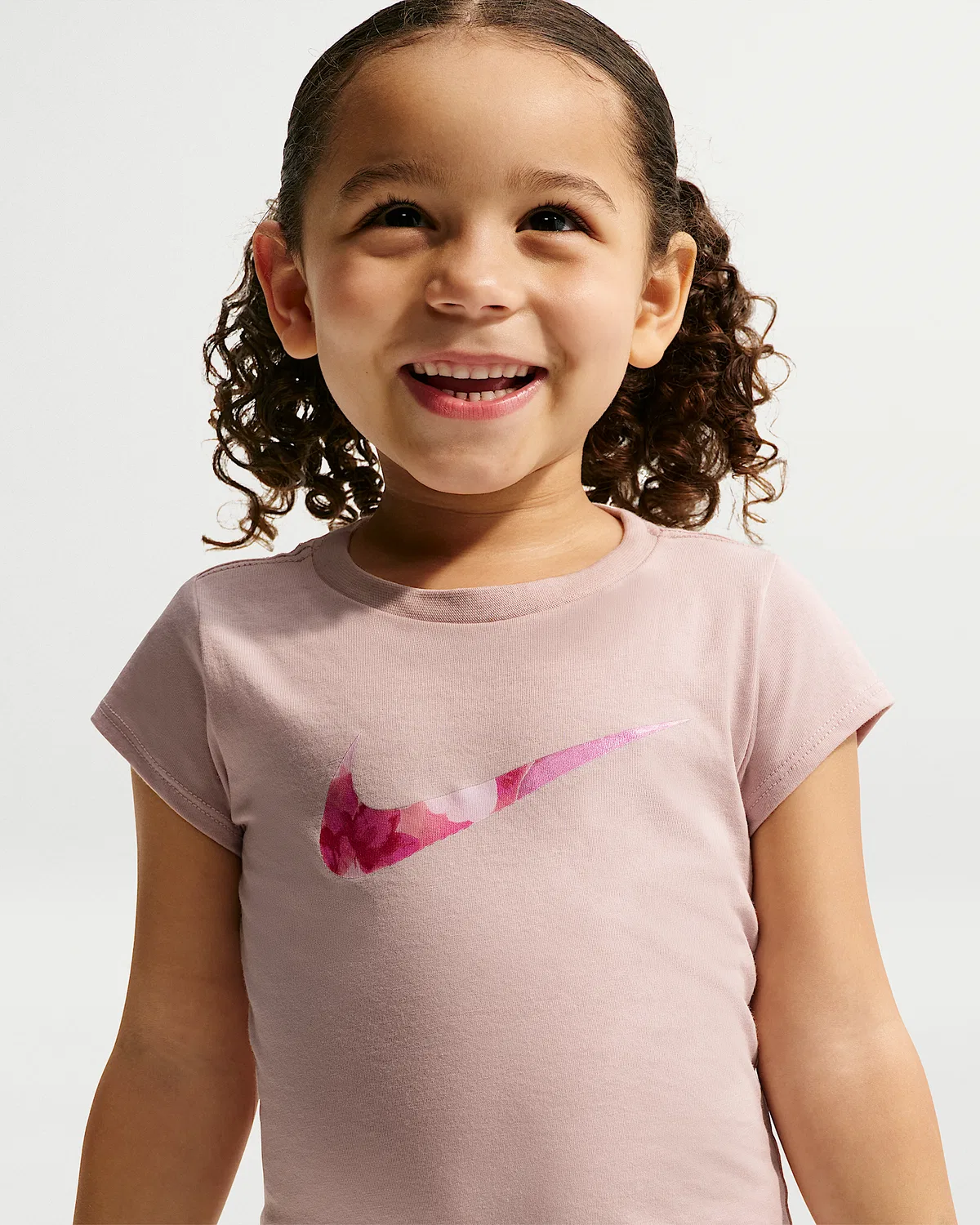 Детский комплект из шорт и топа Nike Move With Nature, Light Magenta — фото 2