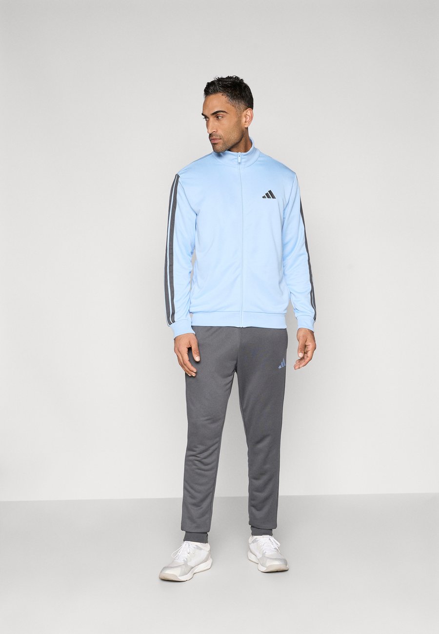 

Спортивный костюм Adidas Sportswear SET, Glow Blue/Light Blue