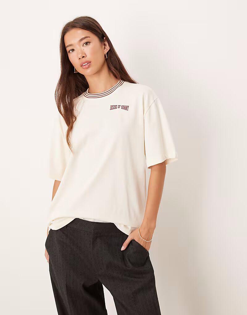 

Футболка в стиле ретро с полосатым воротником белого и овсяного цветов House Of Sunny, Белый, Футболка в стиле ретро с полосатым воротником белого и овсяного цветов House Of Sunny