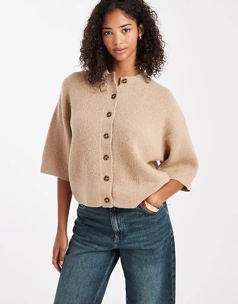 

Вязаный кардиган с короткими рукавами в рубчик ASOS DESIGN цвета «песок»