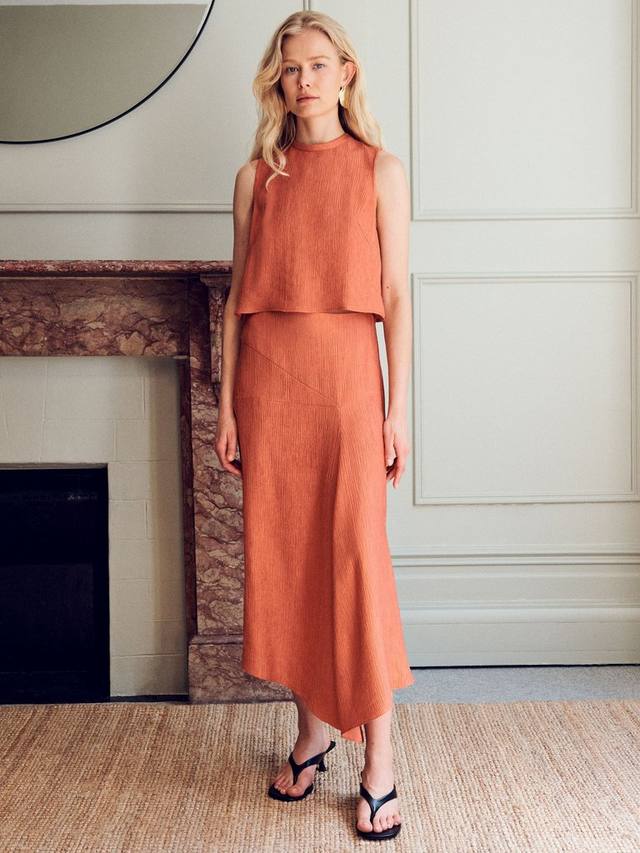 

Обрезанный топ Alma с открытой спиной без рукавов VIVERE, Orange