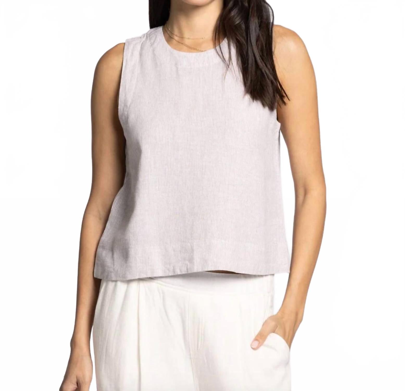 

Анастасия Топ в цвете белый дуб Thread & Supply