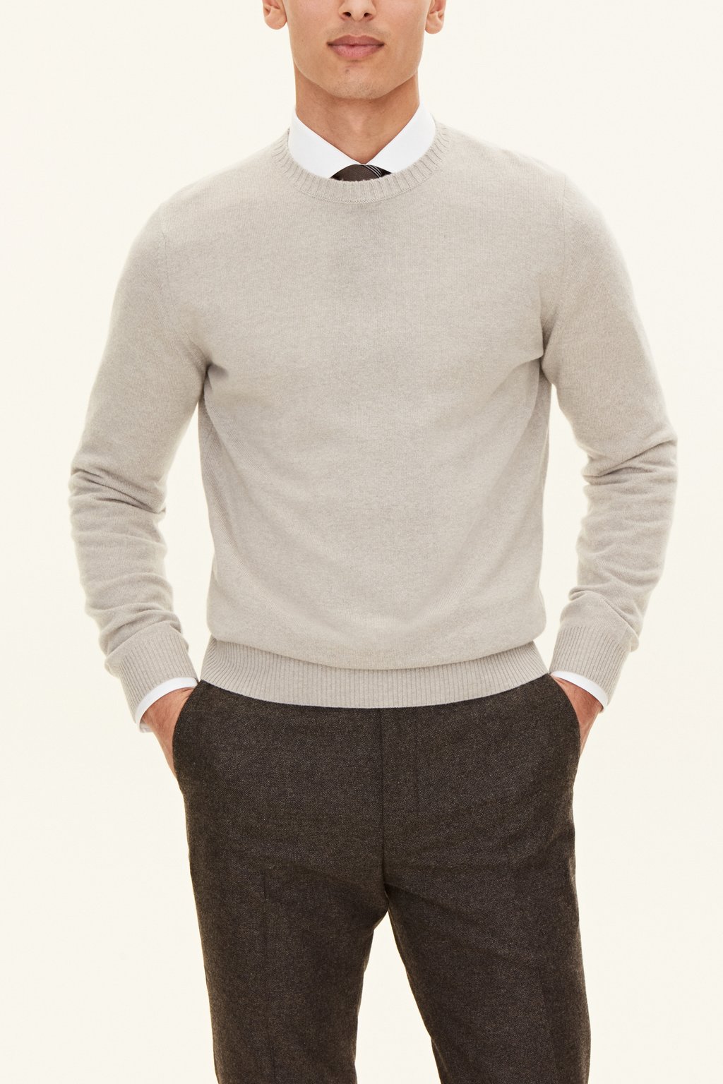 

Свитер VALTER ROUNDNECK Oscar Jacobson, светло-коричневый