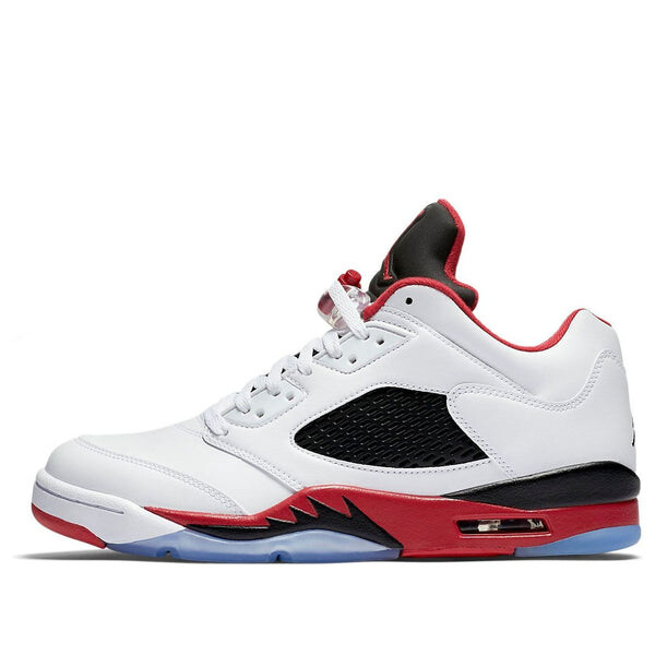 

Кроссовки 5 ретро низкие Air Jordan, белый