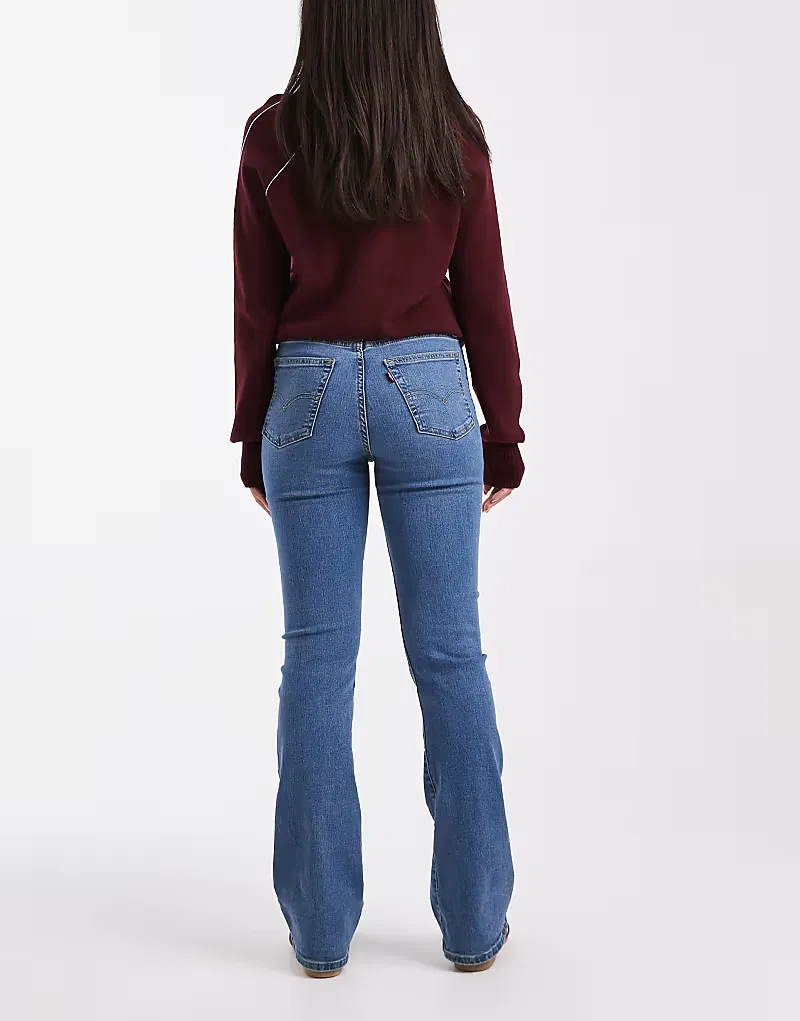 Джинсы Levis 725 с расклешенными штанинами и высокой посадкой Levi's, темно-синий — фото 2