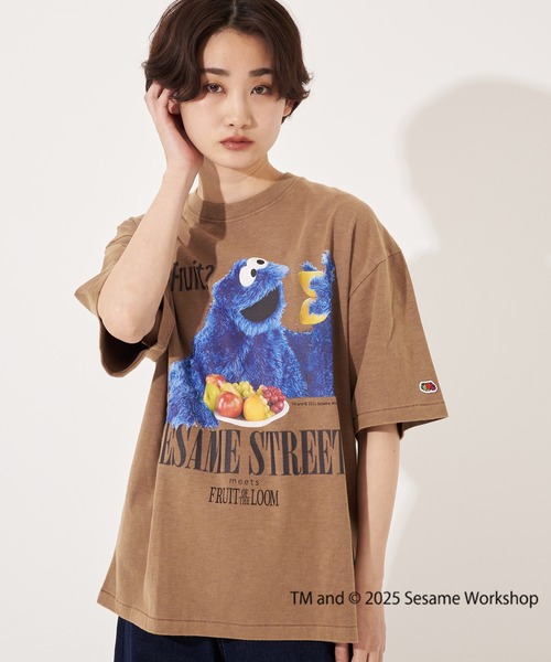 

Футболка с принтом, короткий рукав, унисекс FRUIT OF THE LOOM, светло-коричневый