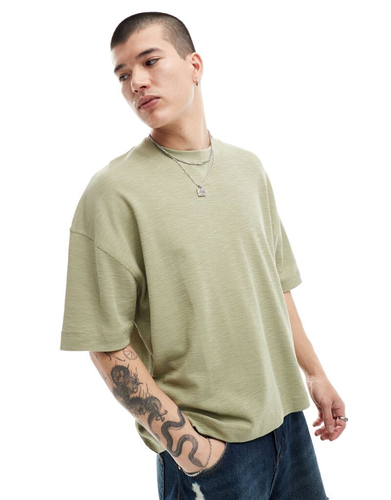 

Объемная фактурная футболка шалфейного цвета ASOS DESIGN