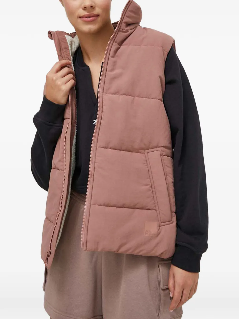 

Стеганый жилет на молнии Jack Wolfskin, розовый