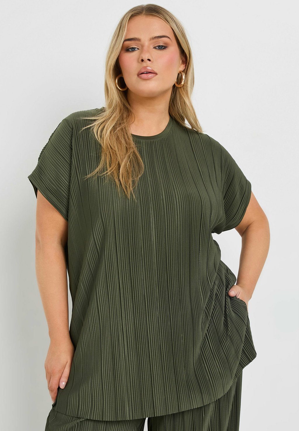 

Блуза SHORT SLEEVE PLISSE Yours Clothing, темно-зеленый
