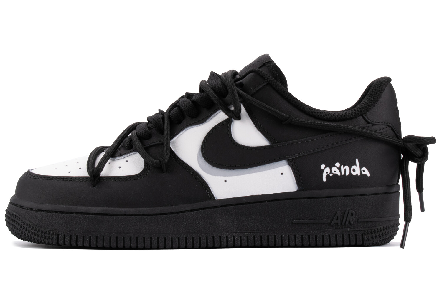 

Кроссовки для скейтбординга Air Force 1 женские низкие черный/белый Nike