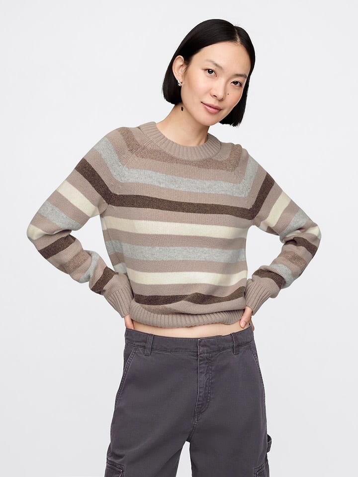 

Пуловер GAP Pullover, коричневый