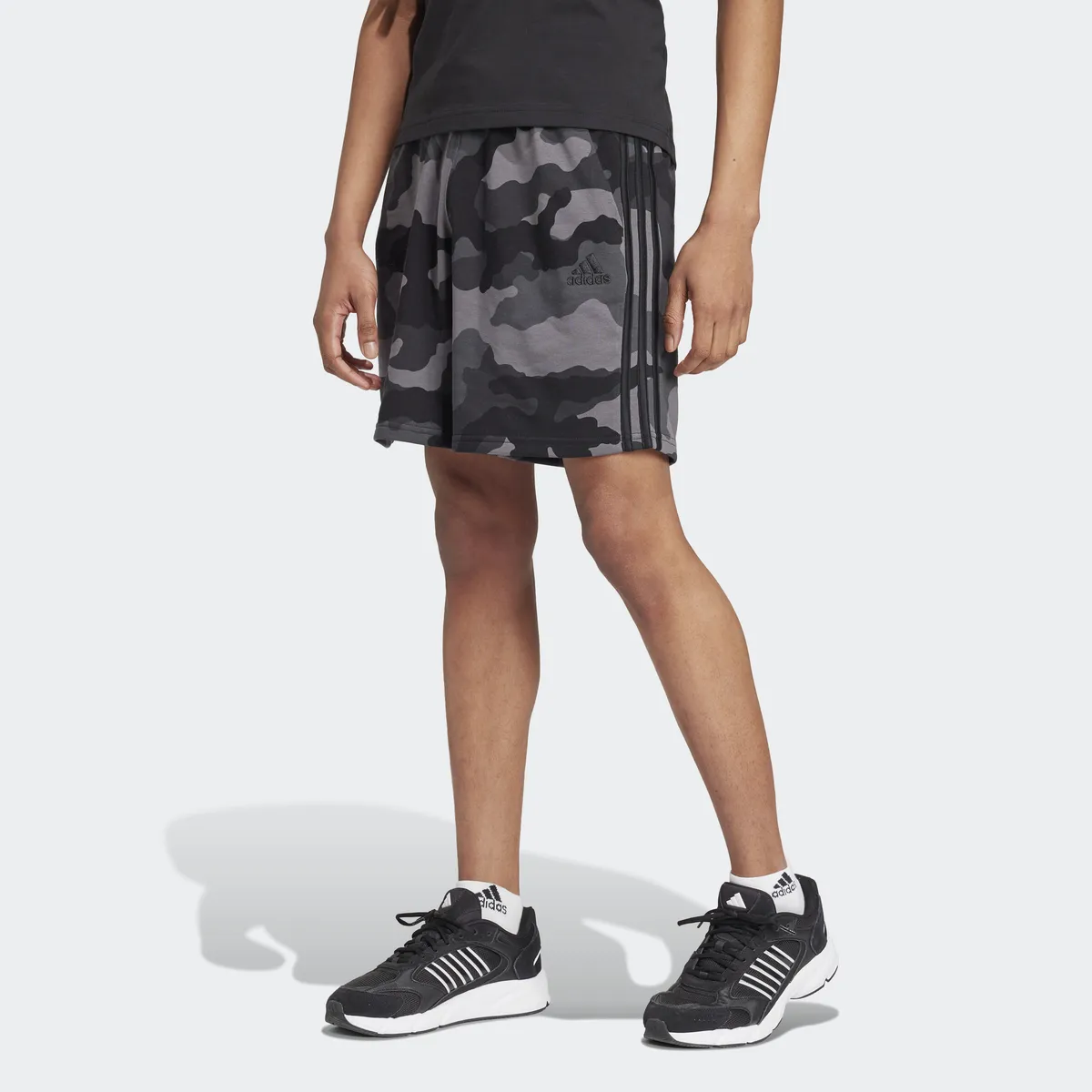 

Спортивные шорты adidas "M CAMO SHRT" (1 шт.) Adidas Sportswear, черный