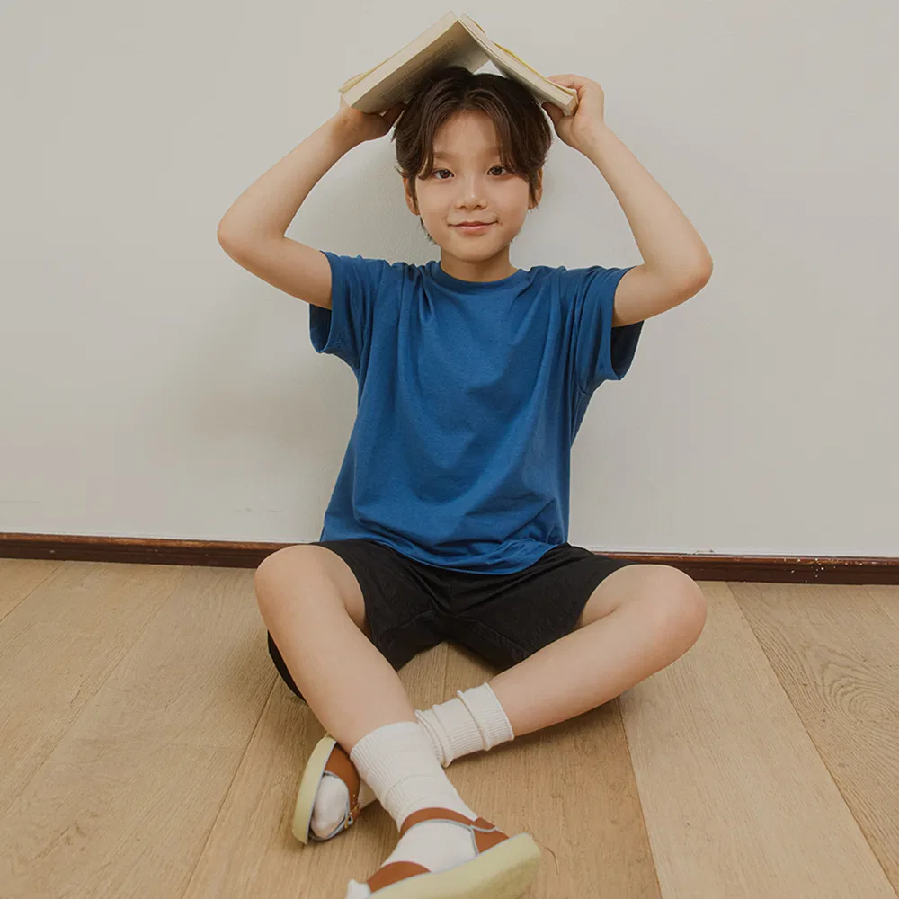 Детская футболка Soft Modal Half синего цвета от Wednesdayoasis Kids — фото 2