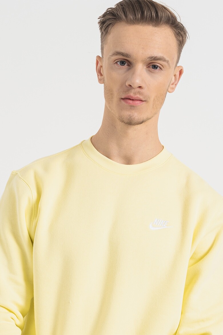 

Хлопковая толстовка Sportswear Club с овальным вырезом Nike, желтый