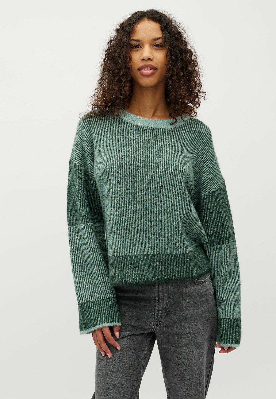 

Джемпер mbyM DINAH, Mediterra/Dark Blue