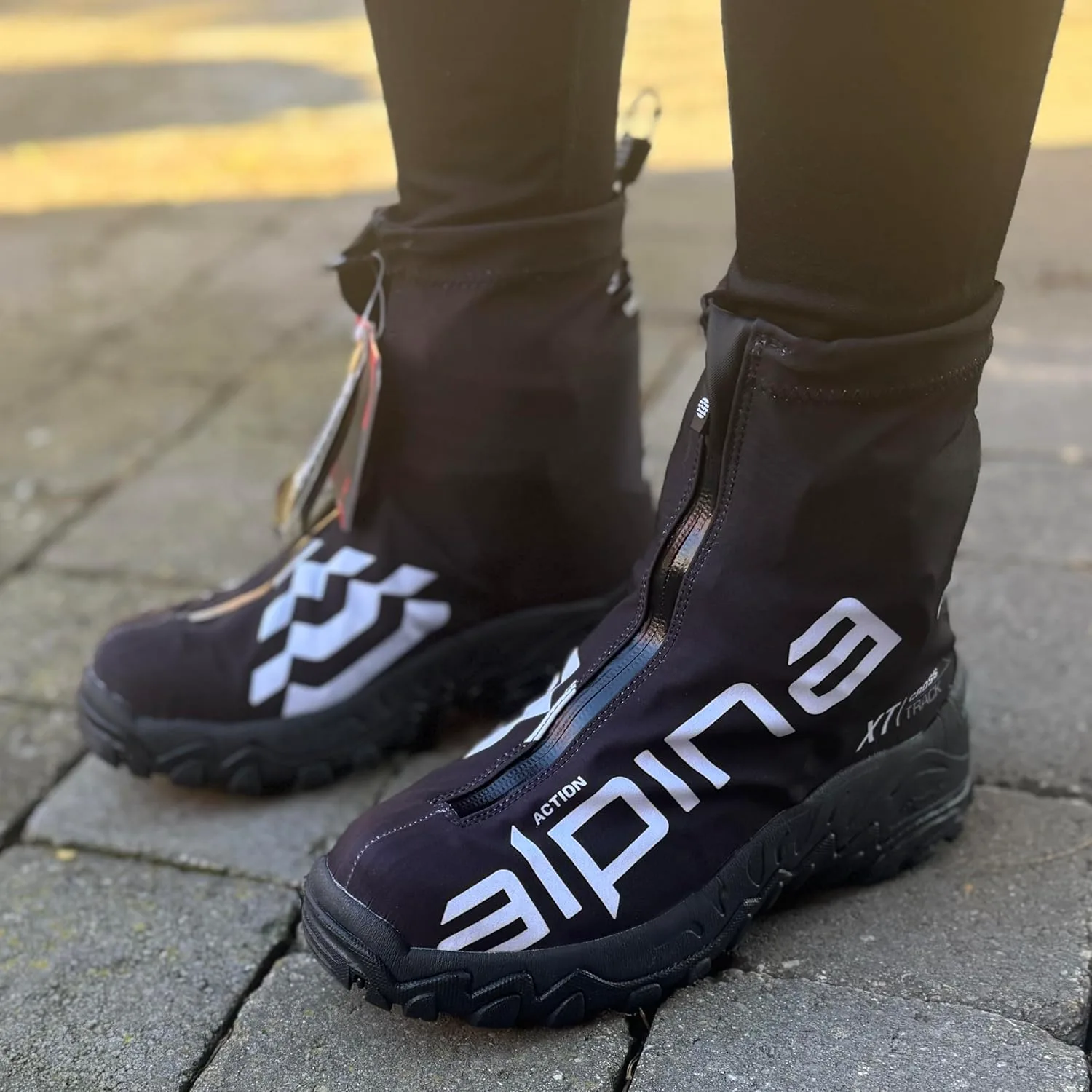 Водонепроницаемые утепленные ботинки Alpina XT высотой 9,5” | Легкая обувь для холодной погоды | Дышащая мембрана 4Dry | Подошва с сцеплением для всех поверхностей, устойчивая к скольжению | Комфортная посадка на весь день, черный — фото 2