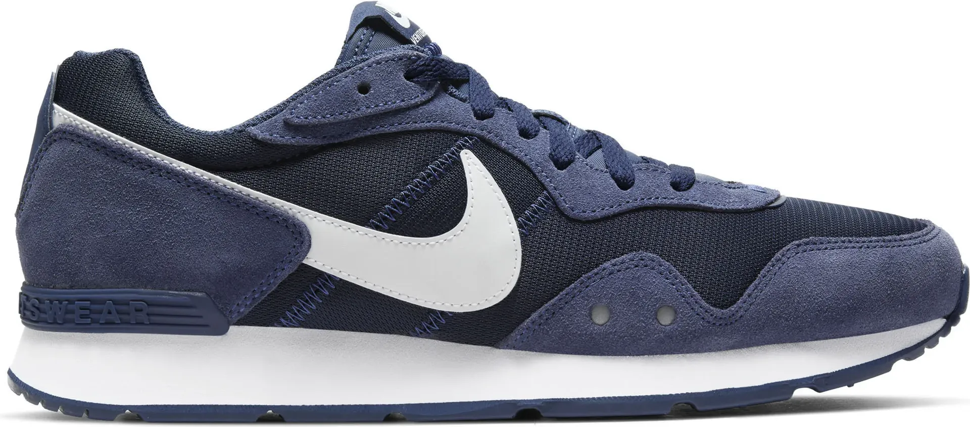 

Кроссовки Nike Sportswear "Venture Runner", цвет морской волны