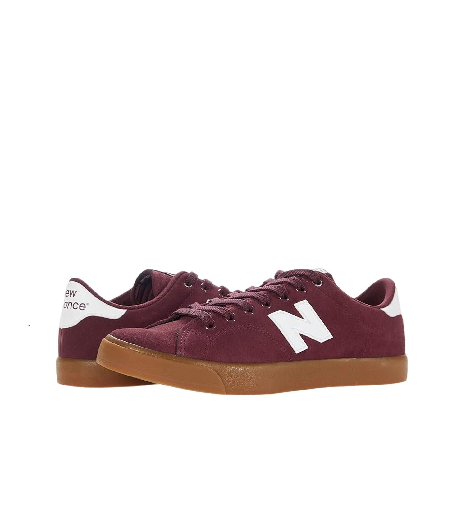 

Мужские кроссовки New Balance, цвет byg burgundy