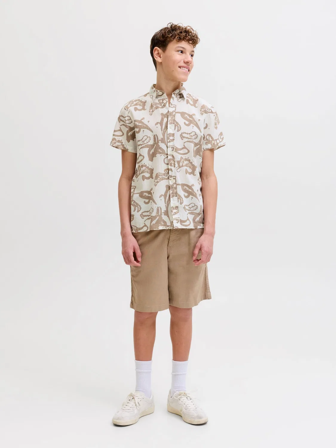 Удобная рубашка на пуговицах Jack & Jones Junior, White — фото 4