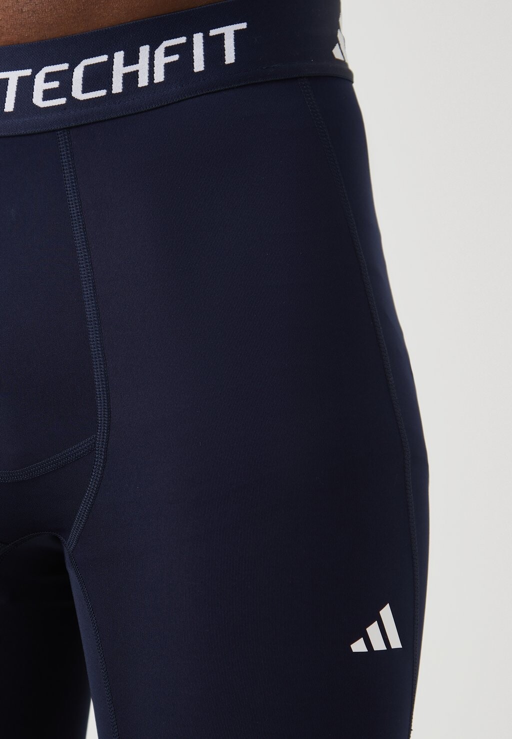 Леггинсы TECHFIT COMPRESSION SHORT adidas Performance, темно-синий — фото 3