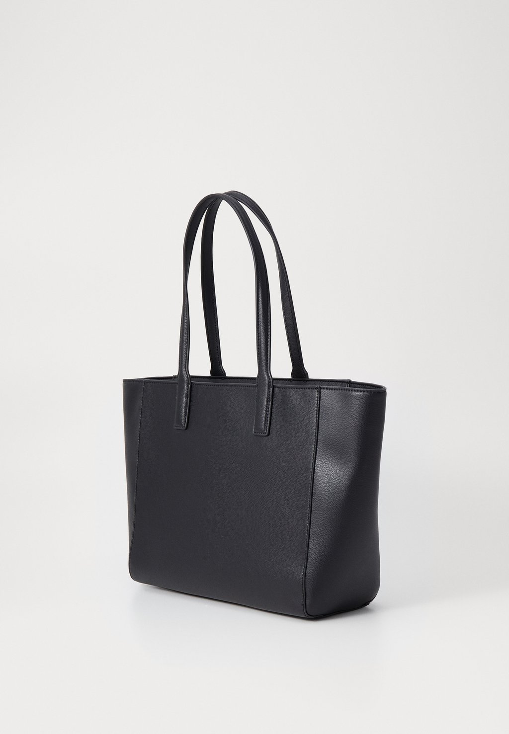 

Сумка-тоут SOFT LOGO TOTE Tommy Hilfiger, черный