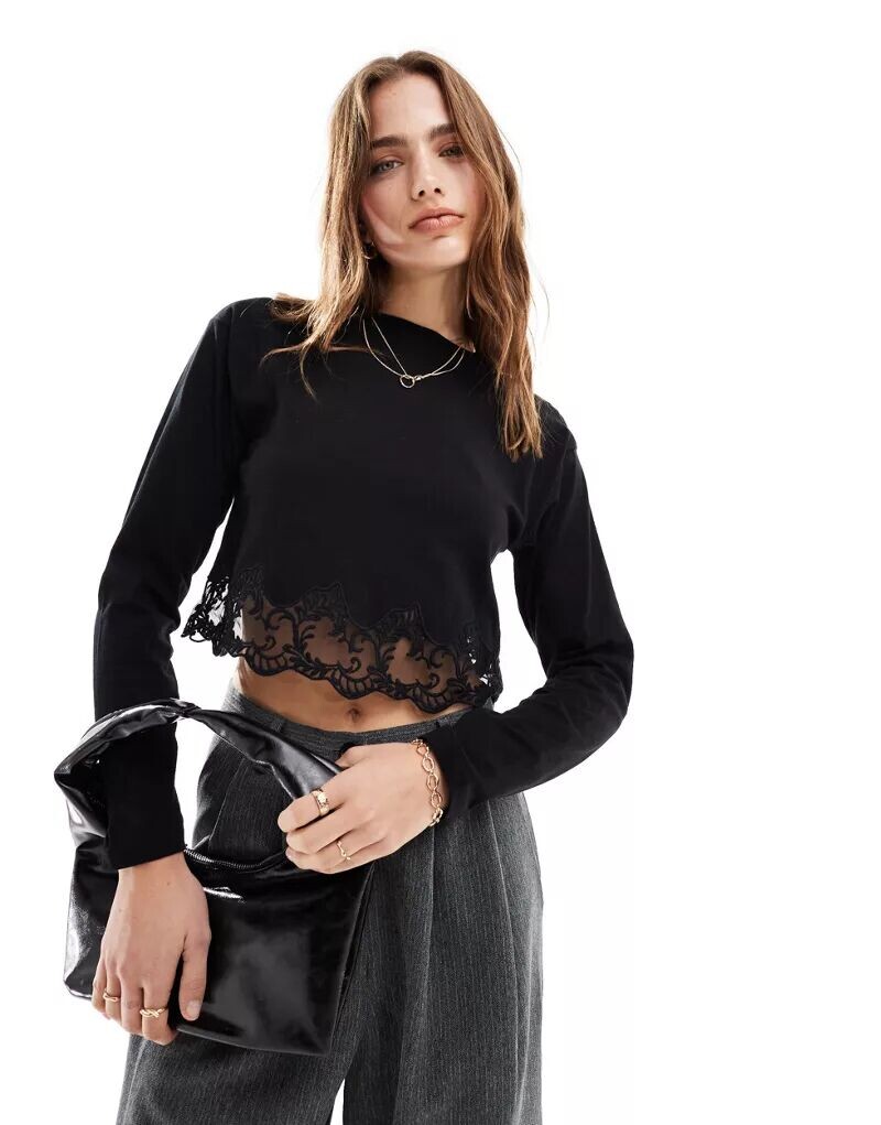 

Черный топ с длинными рукавами и кружевным краем Miss Selfridge