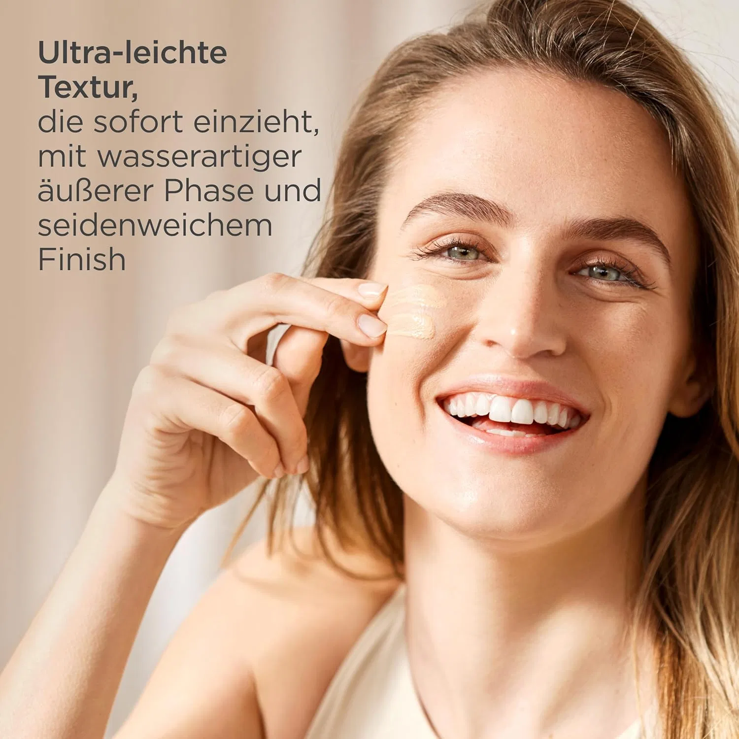 Тонирующий солнцезащитный крем для лица ISDIN Fusion Water Magic Colour Light SPF 50 Isdin — фото 3