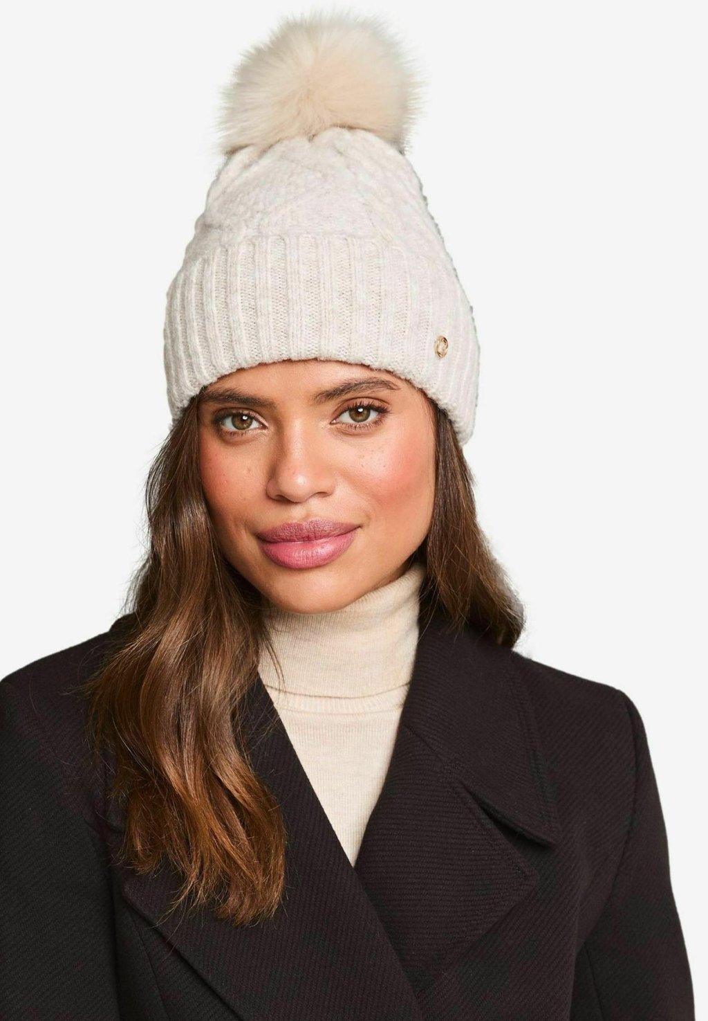 

Шапка COSY CABLE POM Lipsy, бежевый