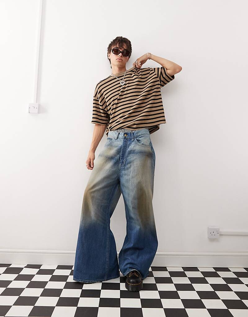 

Cheap Monday – Rad – Синие джинсы с очень широкими штанинами и грязным эффектом