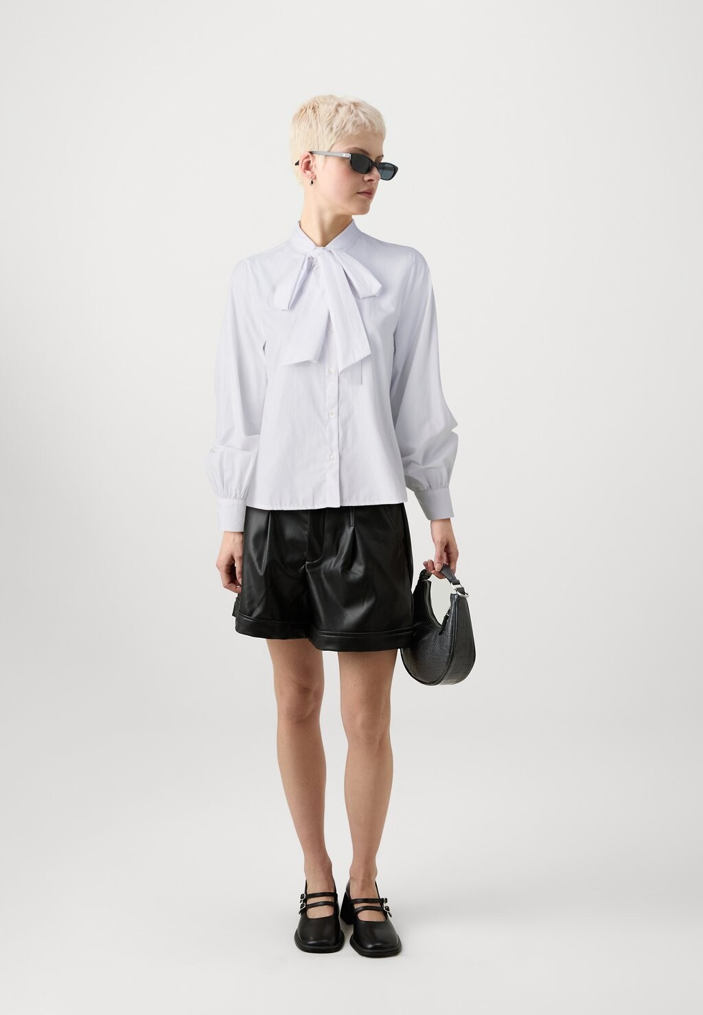 

Блузка на пуговицах ONLMERLE TIE DETAIL ONLY Petite, белый