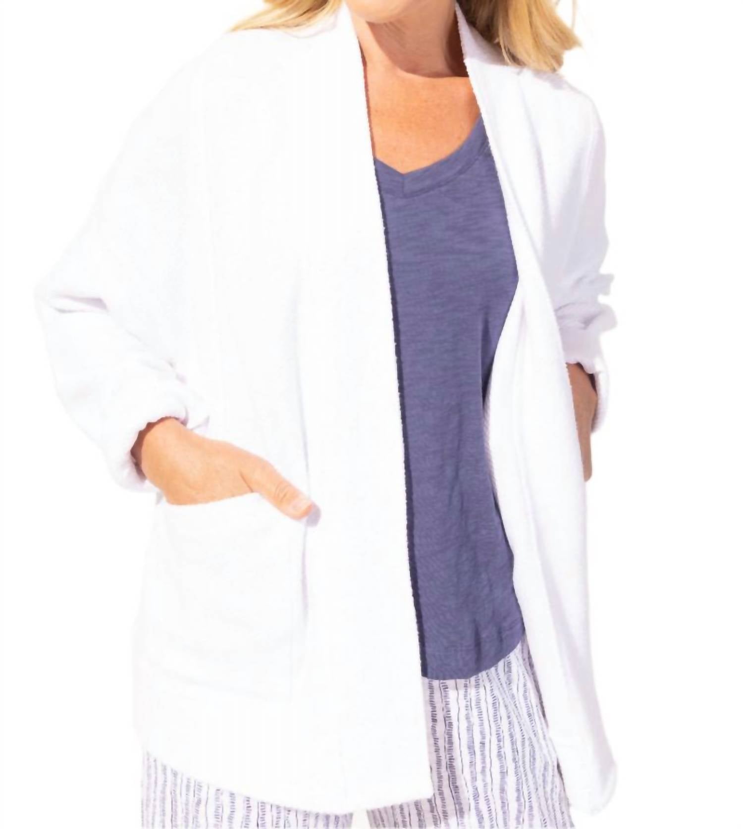 

Белая куртка Cool Breeze Terry Sundown ESCAPE BY HABITAT