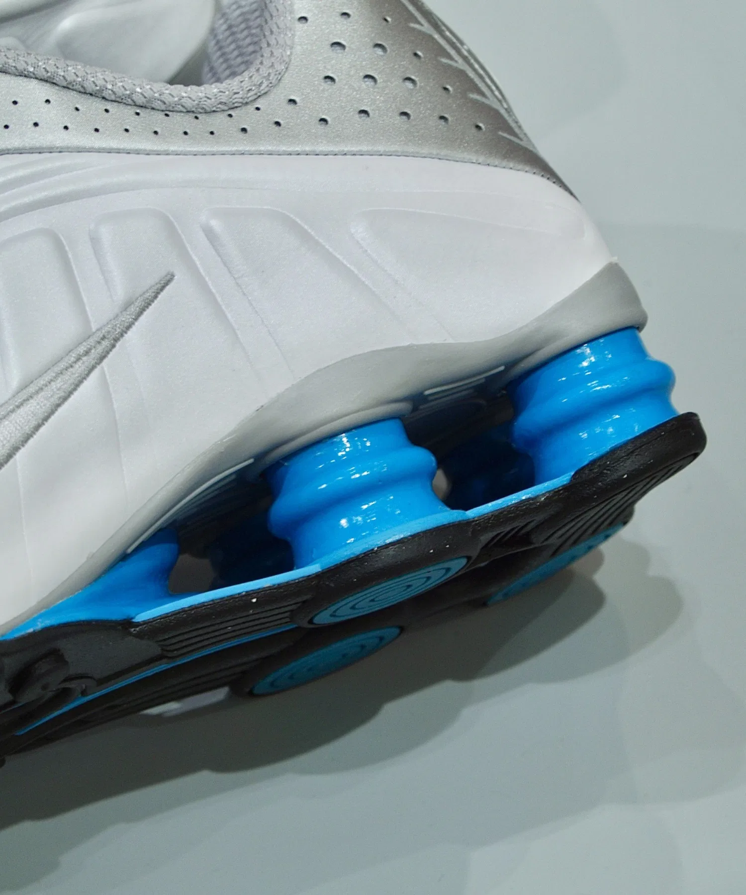 SHOX R4 HQ1988-005 — фото 2