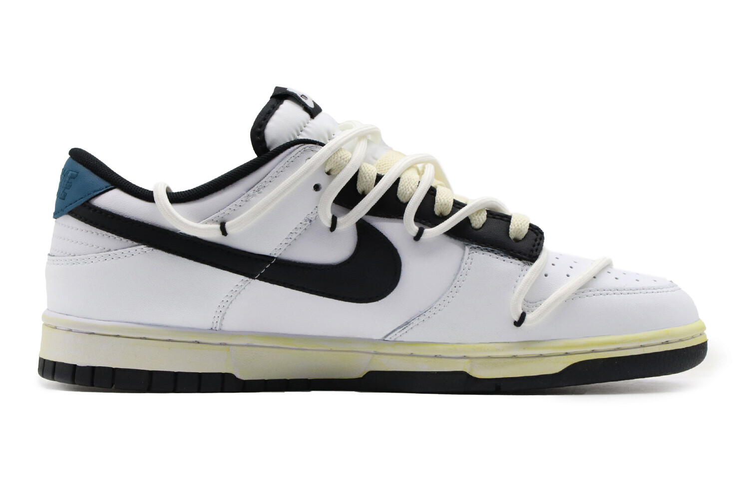 

Кроссовки Nike Dunk Skateboard Shoes Women's Low-Top Black White Blue