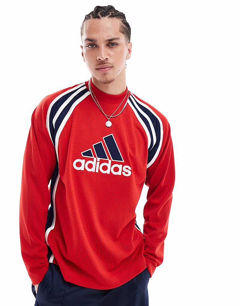 

Топ Adidas Originals Warm-up в лучшем алом цвете