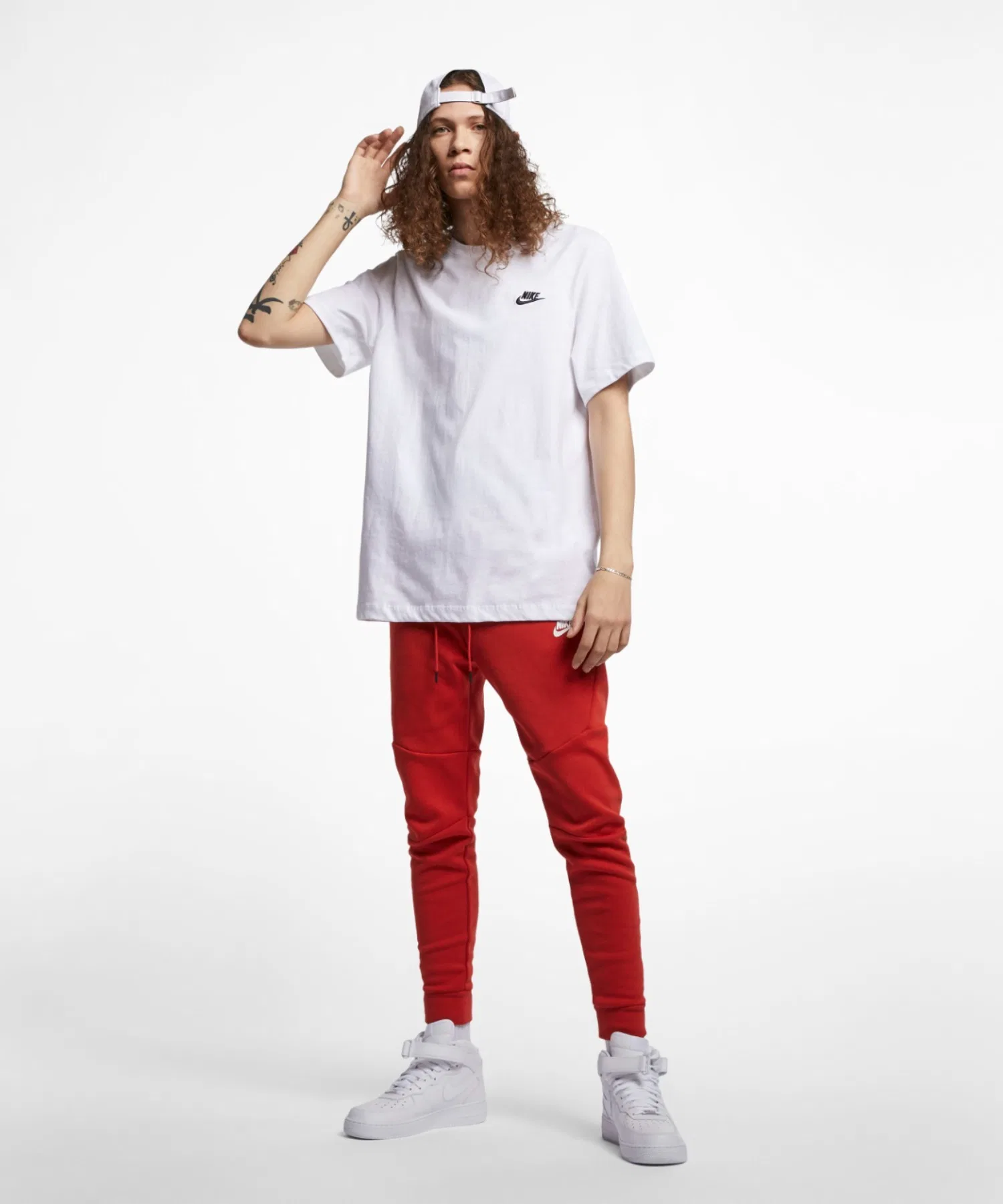 Унисекс футболка с логотипом NIKE AR4999 чёрный — фото 4