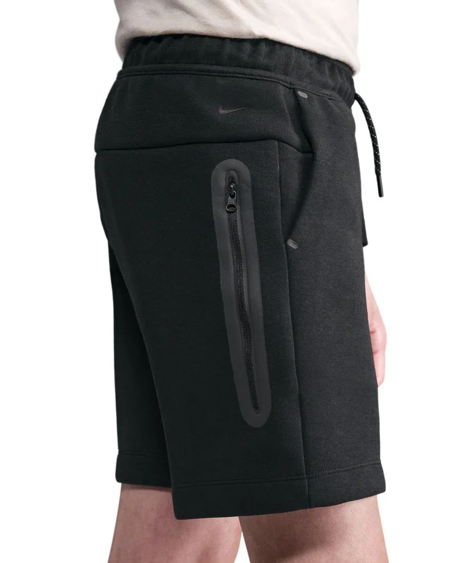 Детские спортивные флисовые шорты Sportswear Tech Fleece Shorts для мальчиков 8-20 лет Nike, черный — фото 3