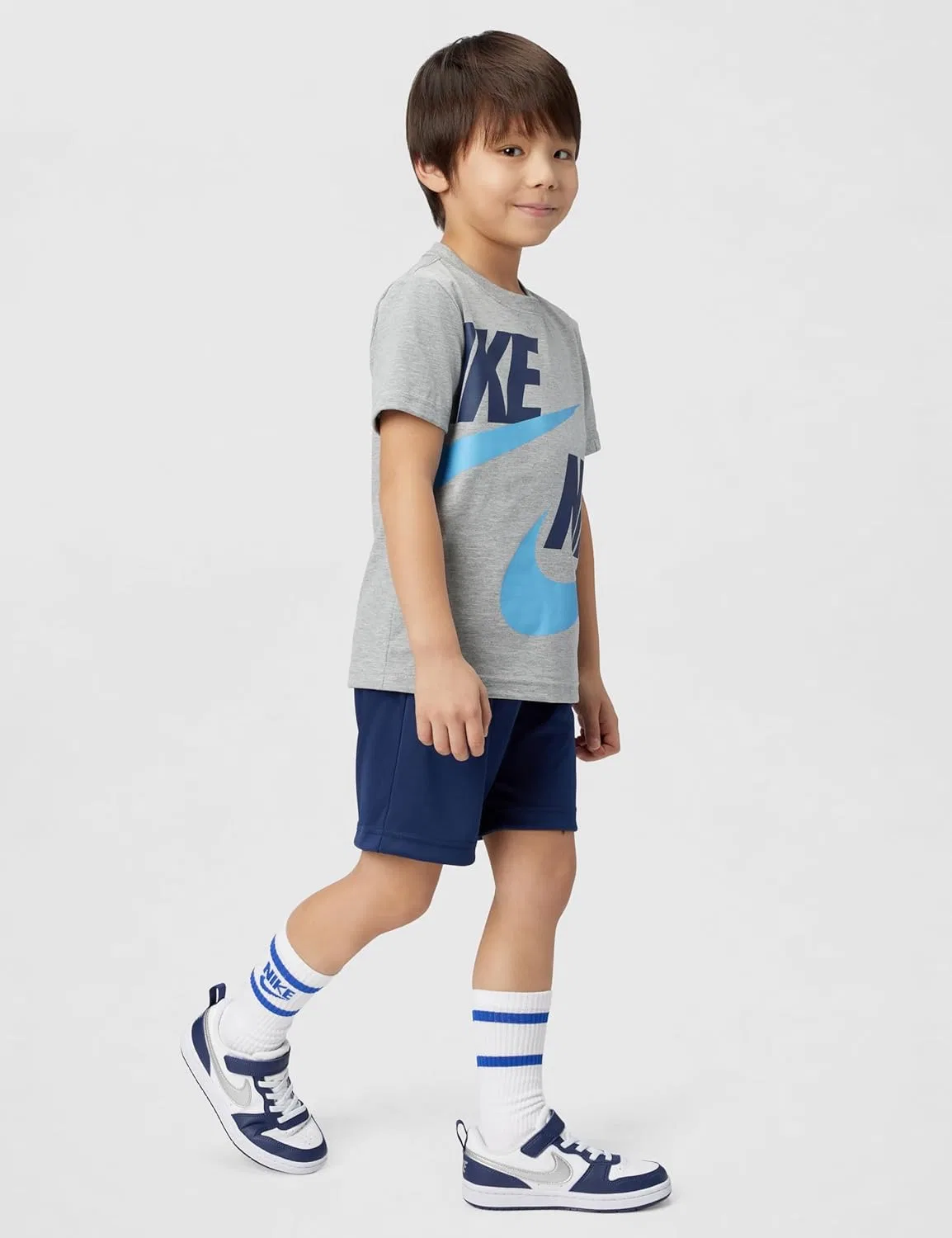 Детский спортивный комплект футболка и шорты Nike, Midnight Navy — фото 2