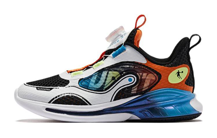 

QIAODAN Скользоустойчивые амортизирующие кроссовки Low Top для детей Black Sun Orange